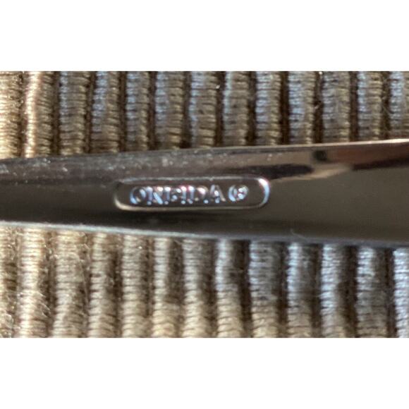 ONEIDA 11 Piece QUADRATIC STAINLESS FLATWARE Forks Knives Spoons - Picture 3 of 3